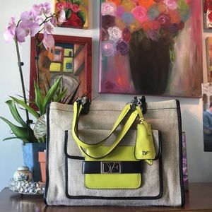 Diane Von Furstenberg  Linen Handbag EUC